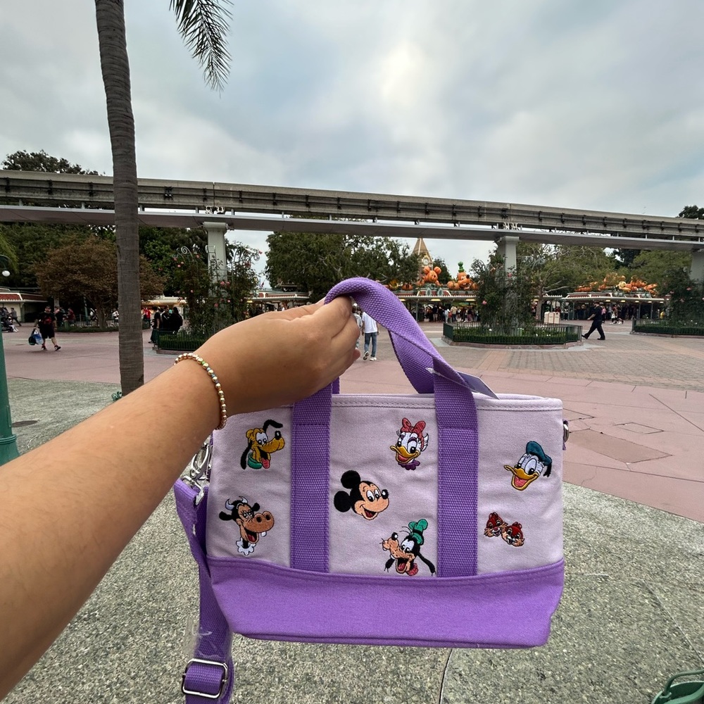 Mickey and Friends purple Tote Bag